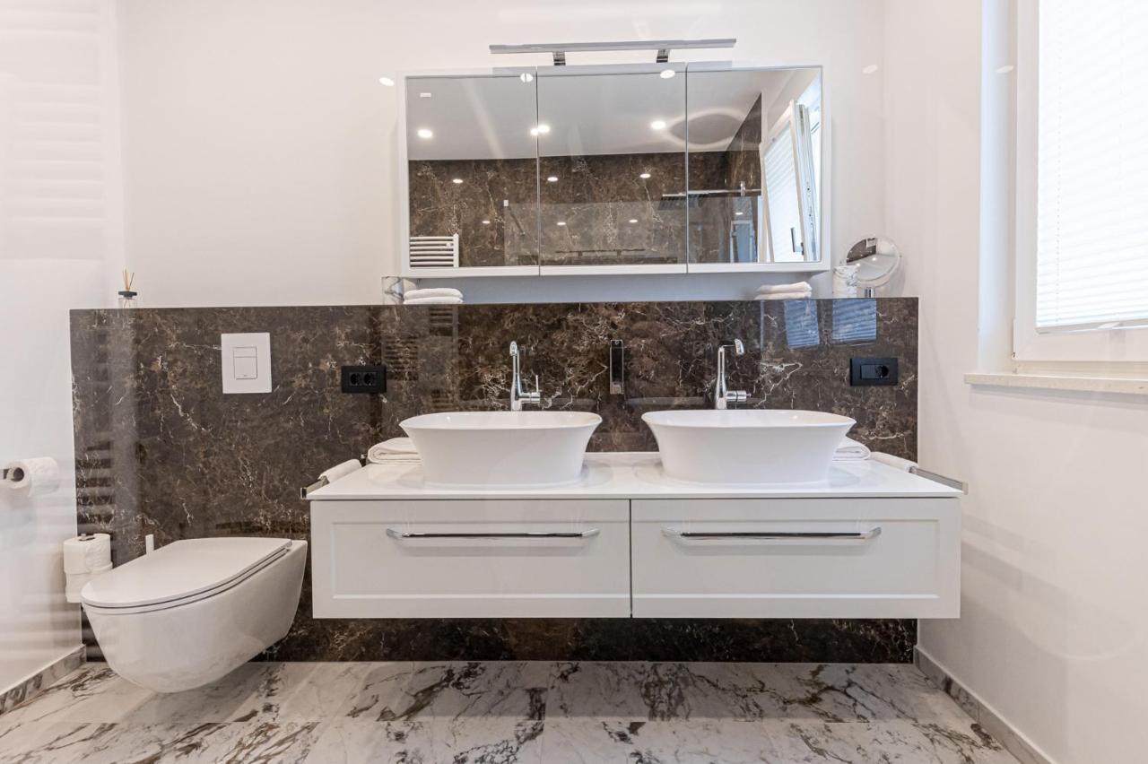 Villa Bella Vista Am Meer Trogir Zewnętrze zdjęcie