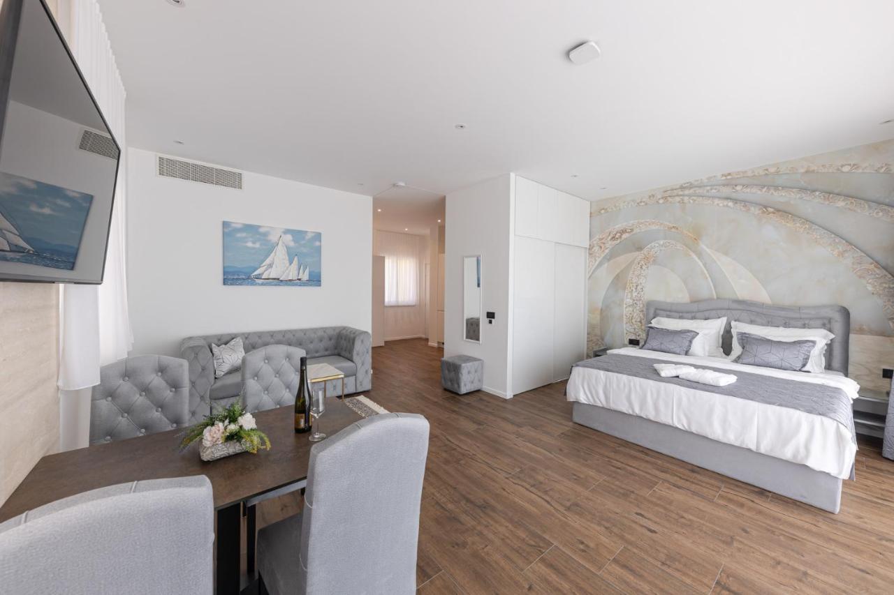 Villa Bella Vista Am Meer Trogir Zewnętrze zdjęcie